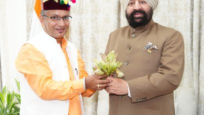 Purola MLA Shri Durgeshwar Lal paying a courtesy call on the Governor.