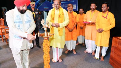 Governor inaugurating the international summit on the theme ‘AI for Democracy’ at Dev Sanskriti Vishwavidyalaya, Haridwar.
