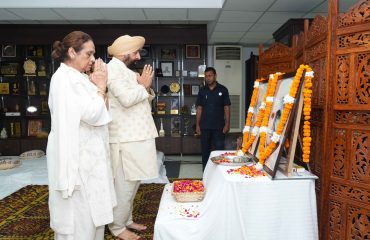 Governor Pays Tribute to Mahatma Gandhi and Lal Bahadur Shastri on Their Birth Anniversaries