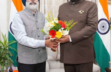 राज्यपाल से लोक भवन में पंजाबी विश्वविद्यालय, पटियाला के कुलपति डॉ. जगदीप सिंह ने शिष्टाचार भेंट की।