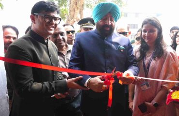 (राज्यपाल ने “नशामुक्त युवा विकसित भारत का भविष्य” युवा संवाद कार्यक्रम में युवाओं का आह्वान किया कि वे नशे से दूर रहकर अपनी ऊर्जा शिक्षा, खेल, कौशल, नवाचार और राष्ट्र निर्माण में लगाएं।