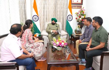 The Governor interacting with officials of the TB Association of Uttarakhand
