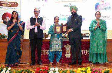 A Family Interaction Programme for all officials, employees and their family members of Lok Bhavan was organised at Lok Bhavan