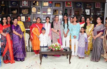 Speaking on the occasion, Smt. Gurmeet Kaur said that her time at Lok Bhavan has been a pleasant and memorable experience