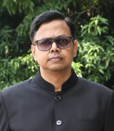Dinesh kumar, Divisional Commissioner, Koshi Division