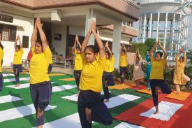 Yoga display by Netaji Subhash Chandra Bose, Baniyawala girls