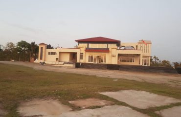 Restaurant at hathnikund barrage Yamunanagar.