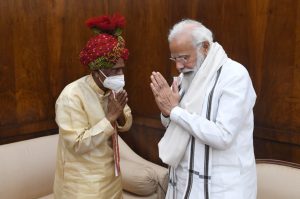 meeting of Governor Shri Dattatreya with the PM