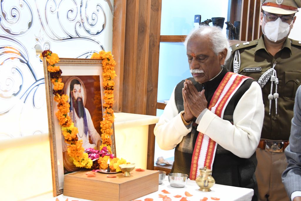Haryana Governor Shri Bandaru Dattatraya paid homage to Sant Shiromani Shri Guru Ravidas Ji on his jayanti