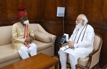राज्यपाल श्री बंडारू दत्तात्रेय 26.07.21 को नई दिल्ली में भारत के प्रधान मंत्री श्री नरेंद्र मोदी से मुलाकात करते हुए