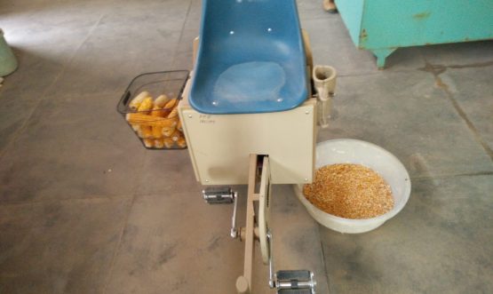 Pedal Operated Maize sheller