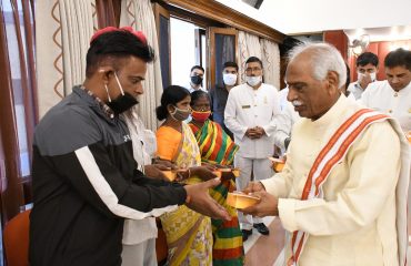 ANI_7715