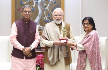 राज्यपाल प्रोफेसर असीम कुमार घोष एवं श्रीमती मित्रा घोष की प्रधानमंत्री नरेंद्र मोदी से शिष्टाचार मुलाकात 18.11.2025