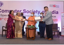 Ease of Doing Business in Assam (EoDB), receiving the Award presented by Shri Yogi Adityanath, Hon’ble Chief Minister Uttar Pradesh;?>