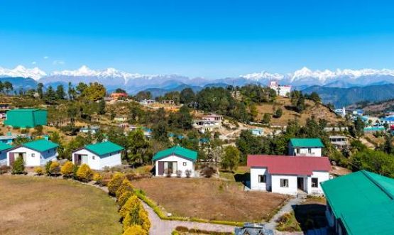 Chaukori a place for Great Himalaya Views