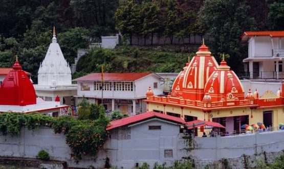 Baba Neem Karori asharam Kainchi Dhaam Nainital
