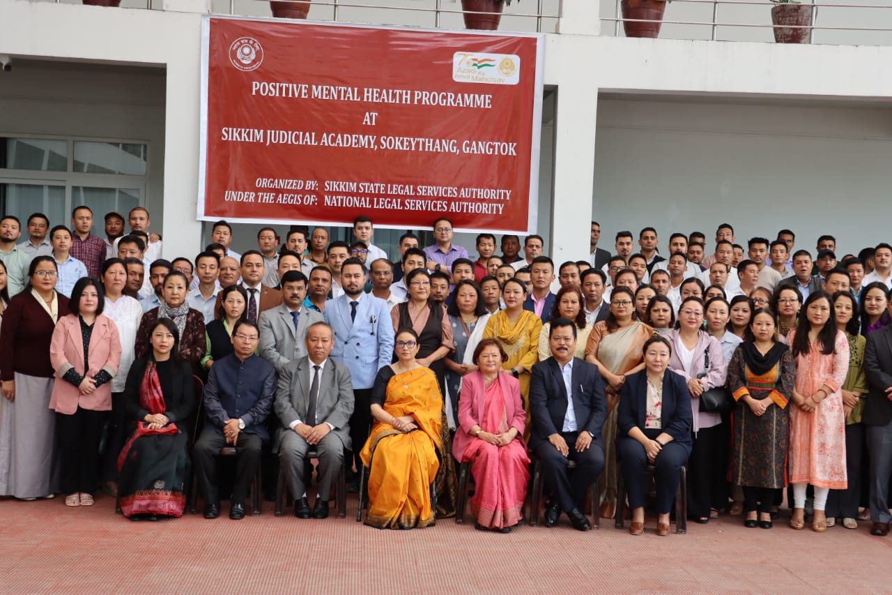 Group Photo with the Attendees for the programme