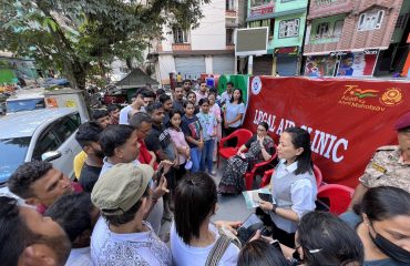 Visit to relief camps set up at Singtam