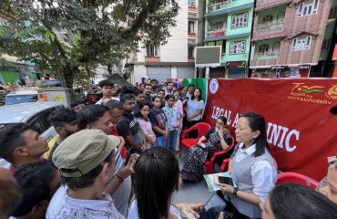 Visit to relief camps set up at Singtam