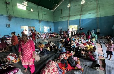 Visit to relief camps set up at Singtam