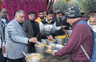 Bandhara on Hawan Ceremony