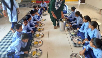 Serving meals GSSS Jamalpur