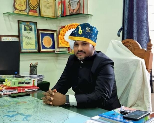 महेश वळवी