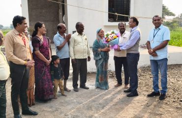 ग्रामविकास विभागाचे मा.प्रधान सचिव यांची प्रधानमंत्री आवास योजनेंतर्गत घरकुलांची पाहणी. (4)