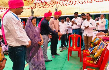 मा. मुख्य कार्यकारी अधिकारी ओमकार पवार यांची मुख्यमंत्री समृद्ध पंचायत अभियान अंतर्गत पंचायत समिती बागलाण येथे भेट. दि. २६-११-२०२५ (3)