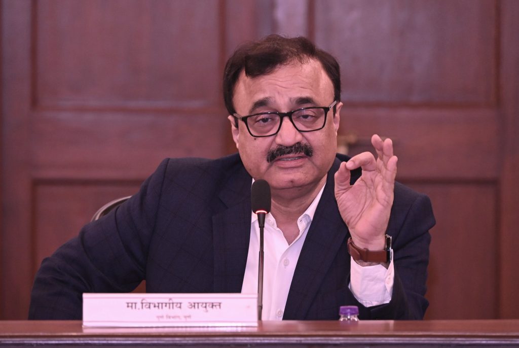 fb8c9eab-7d8d-42b9-8e8c-b728fd6de549