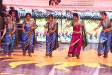 Maharashtra Dance;?>