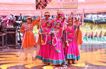 Dance performance by the school students at SKCM