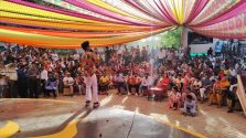 Singing by Sumit Saini;?>
