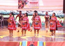 सूरजकुंड शिल्प मेला में अफ्रीकी मूल देश का सांस्कृतिक नृत्य;?>