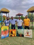 योग दिवस पर गुरुग्राम में कलाकारों की पेंटिंग;?>