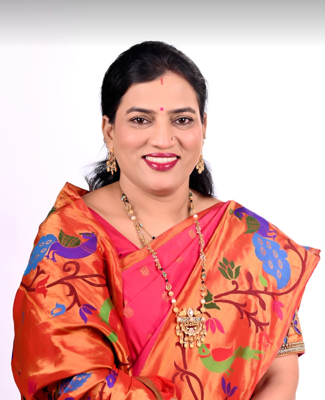 श्रीम. दिपाली दिपक हुलावळे