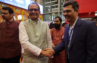 पुणे आंतरराष्ट्रीय विमानतळ येथे केंद्रीय-ग्रामविकास मंत्री मा. श्री. शिवराज सिंह चौहान यांच्या हस्ते ‘उमेद सावित्री’