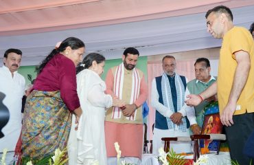युवा संवाद एवं वृक्षारोपण कार्यक्रम