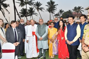 26.01.2025:  Governor of Maharashtra C P Radhakrishnan hosted the traditional reception and high tea for eminent invitees on the occasion of 76th Republic Day at Raj Bhavan Mumbai. The reception started with the playing of the National Anthem and the state song. Joined by the Chief Minister Devendra Fadnavis, the Governor extended Republic Day greetings to all. Spouse of the Governor Smt Sumathi Radhakrishnan, Chief Minister Devendra Fadnavis and Amruta Fadnavis, Union Minister of Textiles Giriraj Singh, Speaker of Legislative Assembly Rahul Narwekar, Deputy Speaker of Legislative Council Dr. Neelam Gorhe, Chief Justice of Bombay High Court Justice Alok Aradhye, Business leaders Ashok Hinduja, Prakash Hinduja, Niranjan Hiranandani, MLA Amin Patel, Vice-Chancellor of University of Mumbai Dr. Ravindra Kulkarni, SNDT Women's University's Vice-Chancellor Dr. Ujjwala Chakradeo, HSNC University's Vice-Chancellor Dr. Hemlata Bagla, actor Jackie Shroff, playback singer Udit Narayan, actor Varsha Usgaonkar, Chief Secretary Sujata Saunik, Police Commissioner Vivek Phansalkar, Diplomats from various countries in Mumbai, outgoing Archbishop of Mumbai Cardinal Oswald Gracias, new Archbishop John Rodrigues and dignitaries from various fields were present.