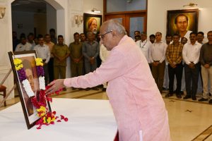 28.05.2025 : Governor pays tributes to Savarkar on birth anniversary