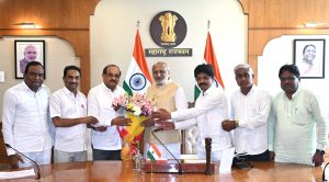 16.07.2025: Minister of Water Resources Radhakrishna Vikhe Patil with a delegation of farmers met the Governor of Maharashtra C. P. Radhakrishnan at Raj Bhavan, Mumbai. They presented a memorandum to the Governor regarding the issue of land allocation to farmers in Haregaon in Shrirampur tehsil of Ahmednagar district.
