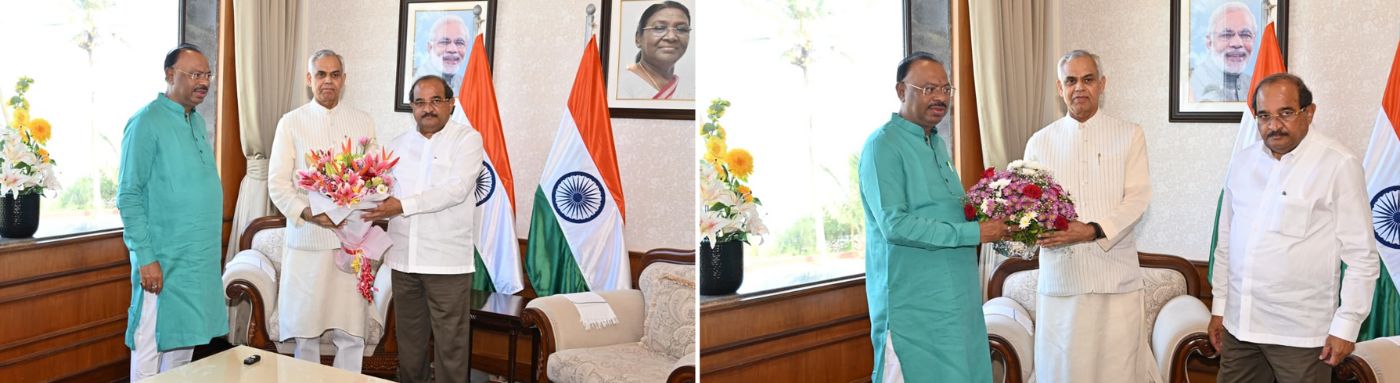 08.10.2025:  Minister for Revenue Chandrashekhar Bawankule and Minister for Water Resources (Godavari and Krishna Basin Development Corporation) Radhakrishna Vikhe Patil called on Maharashtra Governor Acharya Devvrat at Raj Bhavan, Mumbai. This was a courtesy call.
