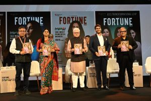 10.07.2026:'फॉर्च्युन इंडिया' मासिकातर्फे देण्यात येणार्या 'फॉर्च्युन इंडिया १०० मोस्ट पॉवरफुल वूमेन' पुरस्कार वितरण सोहळ्याची सुरुवात राज्यपाल जिष्णु देव वर्मा यांच्या प्रमुख उपस्थितीत हॉटेल फोर सीझन्स मुंबई येथे झाली. यावेळी राज्यपालांच्या हस्ते 'फॉर्च्युन इंडिया' मासिकाच्या नव्या अंकाचे प्रकाशन करण्यात आले.  उदघाटन सत्राला केंद्रीय आरोग्य व कुटुंब कल्याण राज्यमंत्री अनुप्रिया पटेल, नॅशनल स्टॉक एक्स्चेंजचे मुख्य कार्यकारी अधिकारी आशिषकुमार चौहान, आरपी संजीव गोयंका समूहाचे उपाध्यक्ष शाश्वत गोयंका, फॉर्च्युन इंडिया समूहाचे मुख्य संपादक सौरव मुजुमदार आदी उपस्थित होते. यावेळी रिलायन्स फाउंडेशनच्या अध्यक्षा नीता अंबानी, माजी केंद्रीय मंत्री स्मृती इराणी, कॉर्पोरेट लॉ फर्म एझेडबी अँड पार्टनर्सच्या सह संस्थापिका झिया मोदी, नीरजा बिर्ला यांसह उद्योग, व्यवसाय, बँकिंग क्षेत्रातील प्रभावी महिला उपस्थित होत्या.