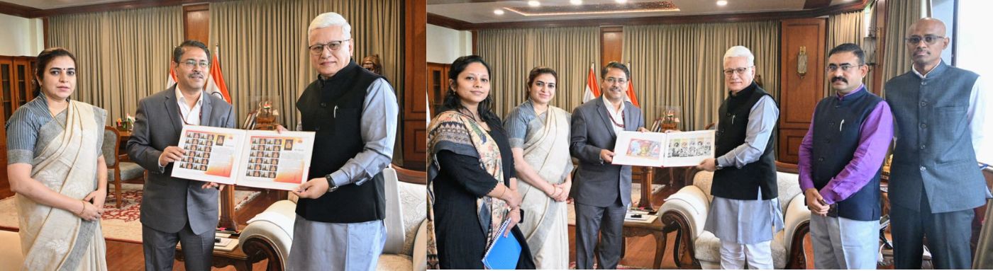 22.07.2026: महाराष्ट्र सर्कलचे मुख्य पोस्टमास्तर जनरल रामचंद्र जायभाये यांनी महाराष्ट्राचे राज्यपाल जिष्णू देव वर्मा यांची लोक भवन, मुंबई येथे सदिच्छा भेट घेतली. यावेळी त्यांनी संत ज्ञानेश्वर महाराजांच्या ७५० व्या  जयंतीनिमित्त जारी करण्यात आलेले 