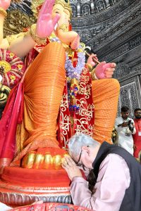 15.09.2026: Maharashtra Governor Jishnu Dev Varma visited Mumbai’s famous Sarvajanik Ganeshotsav ‘Lalbaug-cha Raja’ during the ongoing Ganesh festival in Mumbai. Office bearers of the Mandal welcomed the Governor.