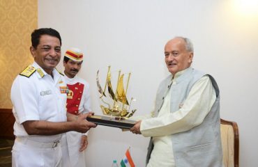 Flag Officer Commanding in Chief of the Western Naval Command Vice Admiral Ajit Kumar P called on Governor Bhagat Singh Koshyari at Raj Bahvan, Mumbai