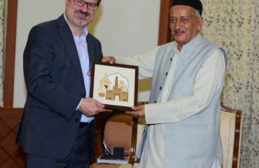 The Consul General of the United States of America in Mumbai David Ranz met Governor Bhagat Singh Koshyari at Raj Bhavan, Mumbai