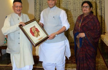 Union Defence Minister Rajnath Singh met the Governor of Maharashtra Bhagat Singh Koshyari at Raj Bhavan, Mumbai Smt. Savitri Singh Wife of Rajnath Singh was also present.