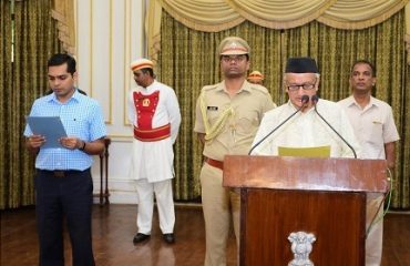 Governor Bhagat Singh Koshyari read out the preamble of the Constitution of India with the staff and officers of Raj Bhavan, Mumbai on the occasion of the Constitution Day