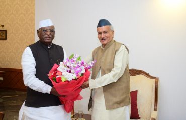 Speaker of Maharashtra Legislative Assembly Haribhau Bagade called on Governor Bhagat Singh Koshyari at Raj Bhavan, Mumbai